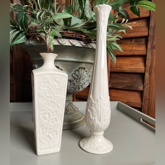 Lenox Accents Set Of Two Lenox Bud Vases Creamy Traditional Lenox